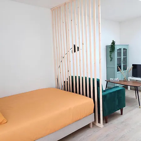 Apartment Garden Studio-jardin-spacieux-emplacement Ideal Amiens